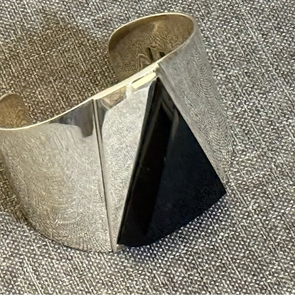 Silver and Black Geometric Bangle
